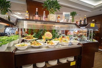 emaar royal hotel al madina