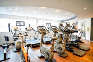Radisson Blu Airport Terminal Hotel, Stockholm-Arlanda Airport,Near Skycity,5 star