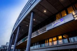 Radisson Blu Airport Terminal Hotel, Stockholm-Arlanda Airport,Near Skycity,5 star