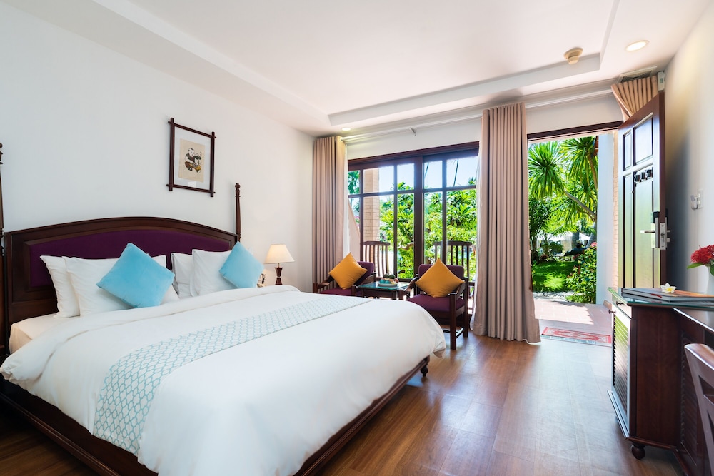 hoang ngoc beach resort
