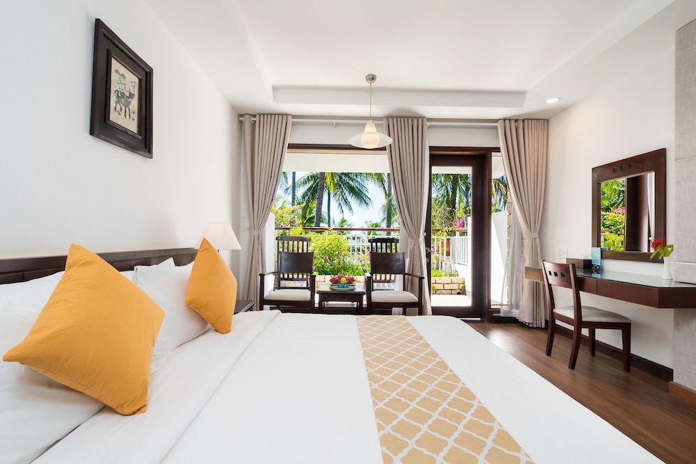hoang ngoc beach resort