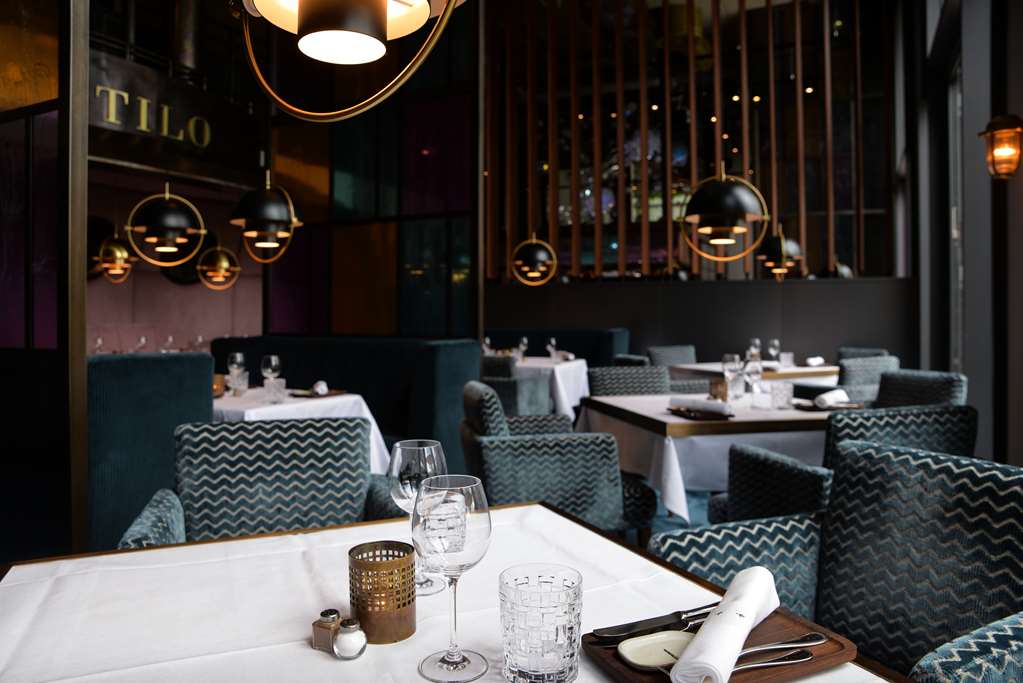 radisson blu senator hotel
