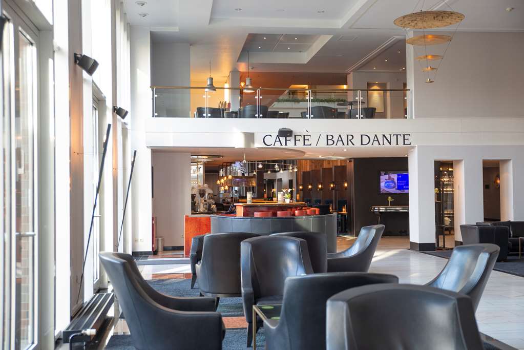 radisson blu senator hotel