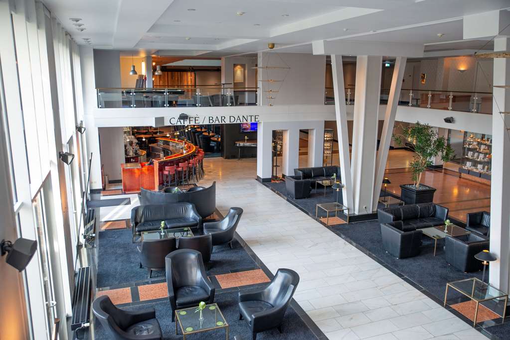 radisson blu senator hotel