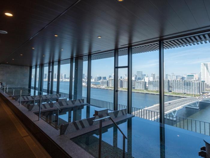 la vista tokyo bay
