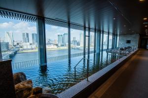 la vista tokyo bay