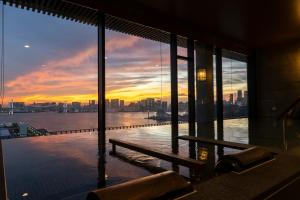 la vista tokyo bay