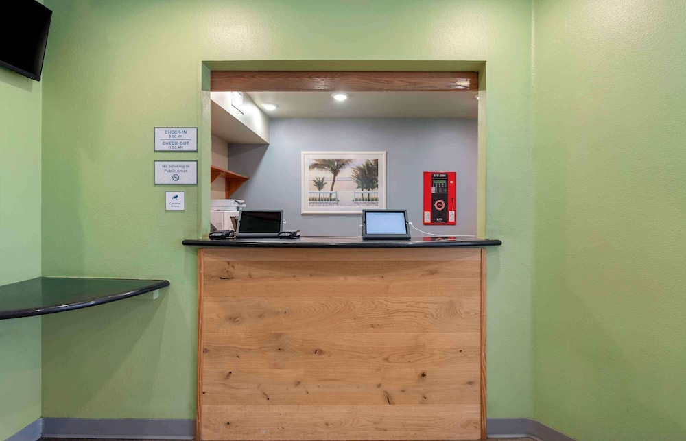 extended stay america select suites jacksonville north