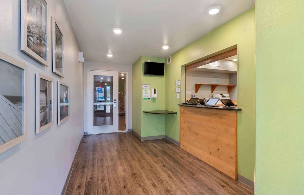 extended stay america select suites jacksonville north