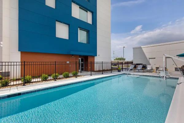 hampton inn albertville