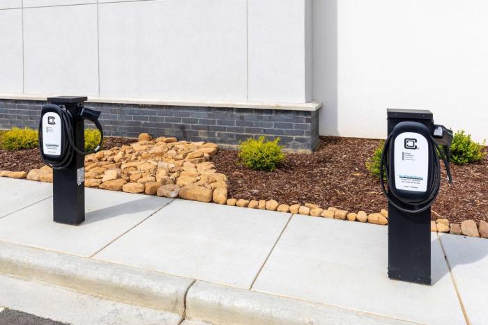 hampton inn albertville