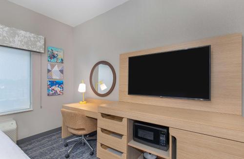 hampton inn albertville