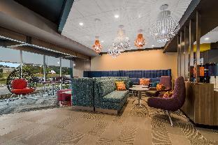 tru by hilton wilson