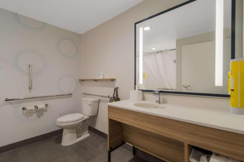 tru by hilton wilson