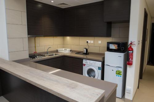 azur regency hotel apartment