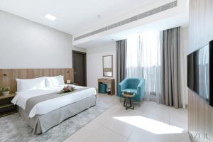azur regency hotel apartment