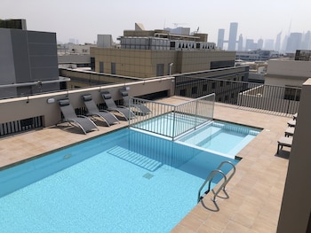 azur regency hotel apartment