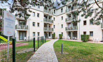 Residentie Pierre Et Vacances Les Embruns,Calvados>>Caen,2 star