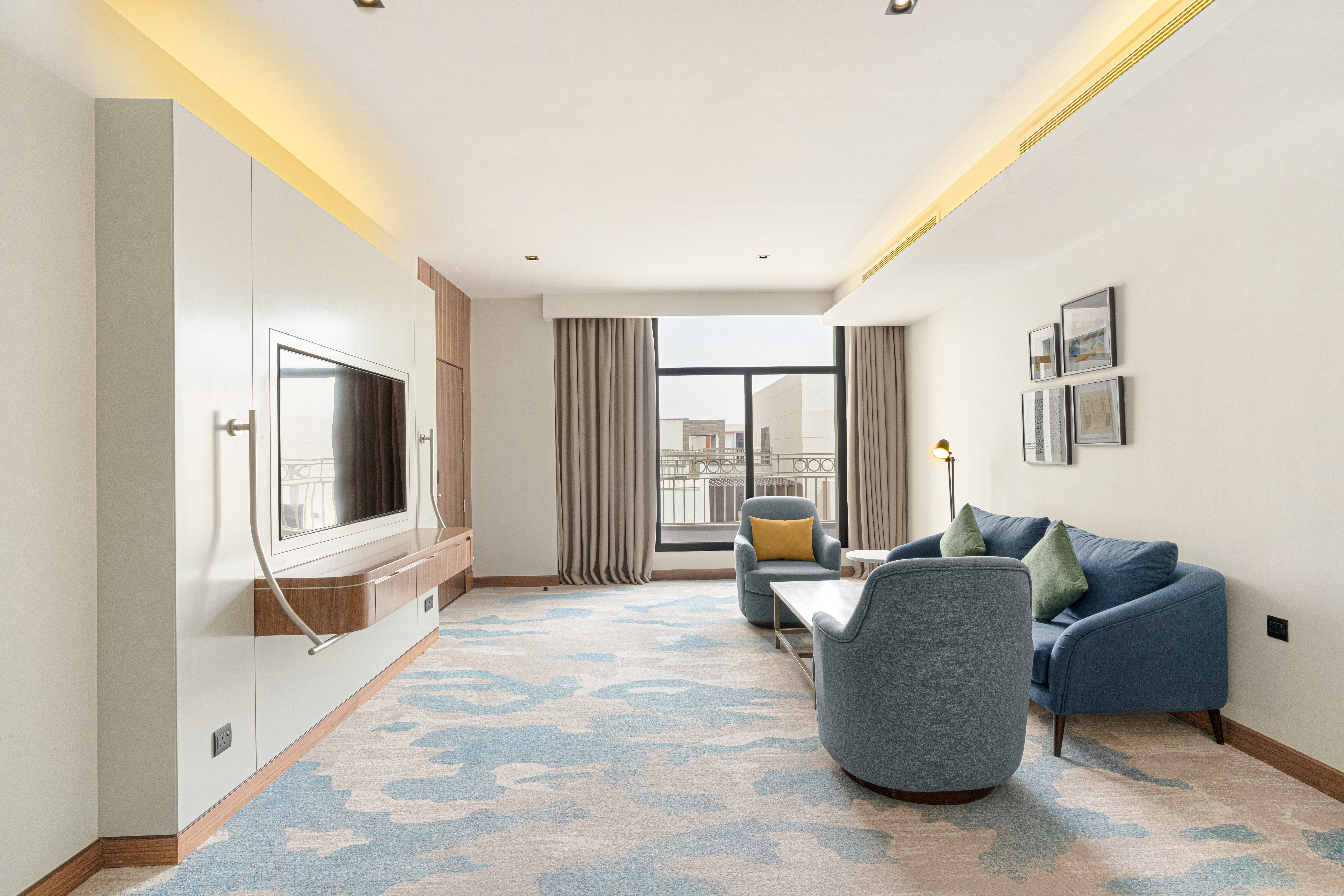 holiday inn riyadh business district an ihg hotel