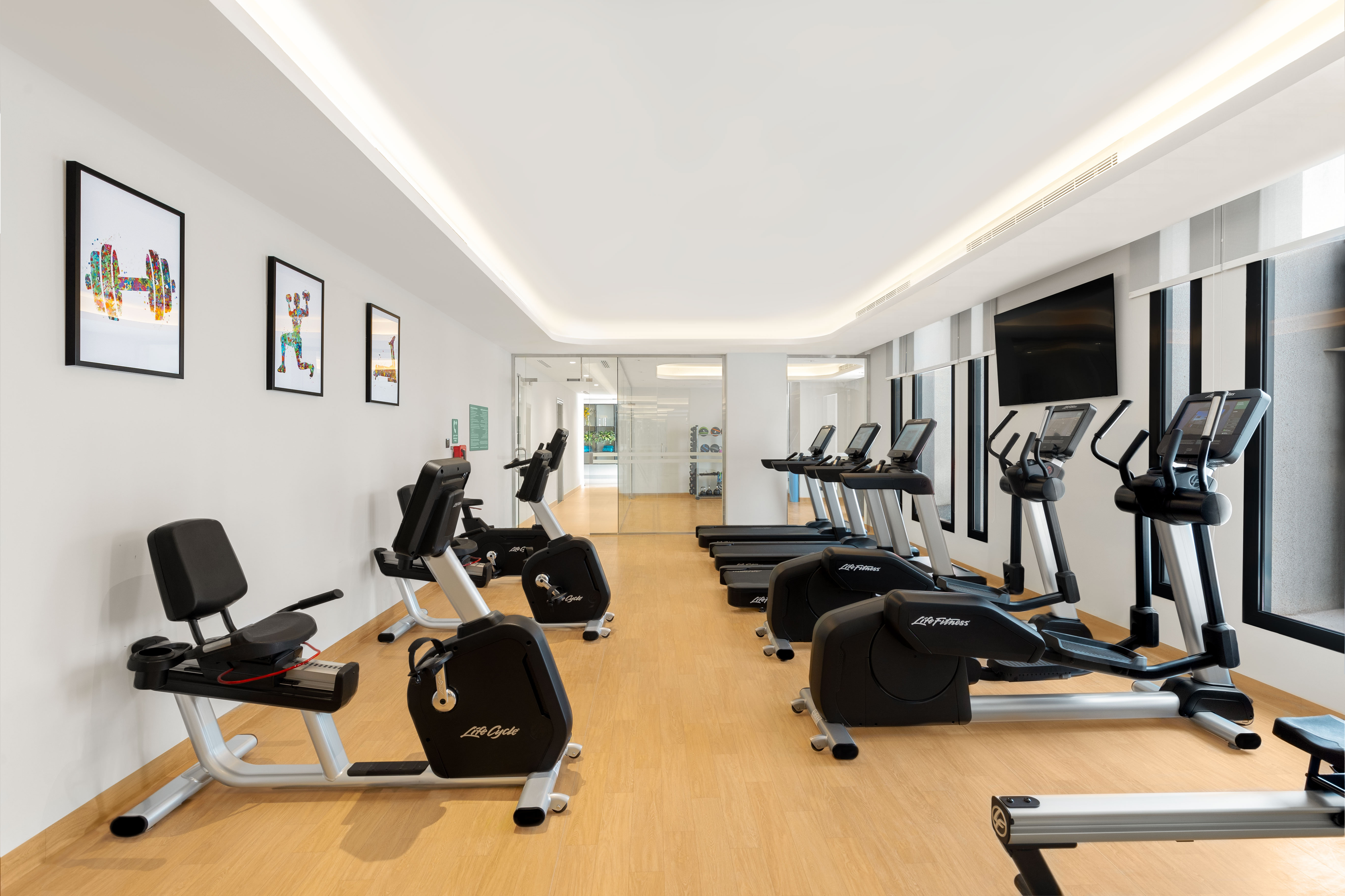 holiday inn riyadh business district an ihg hotel