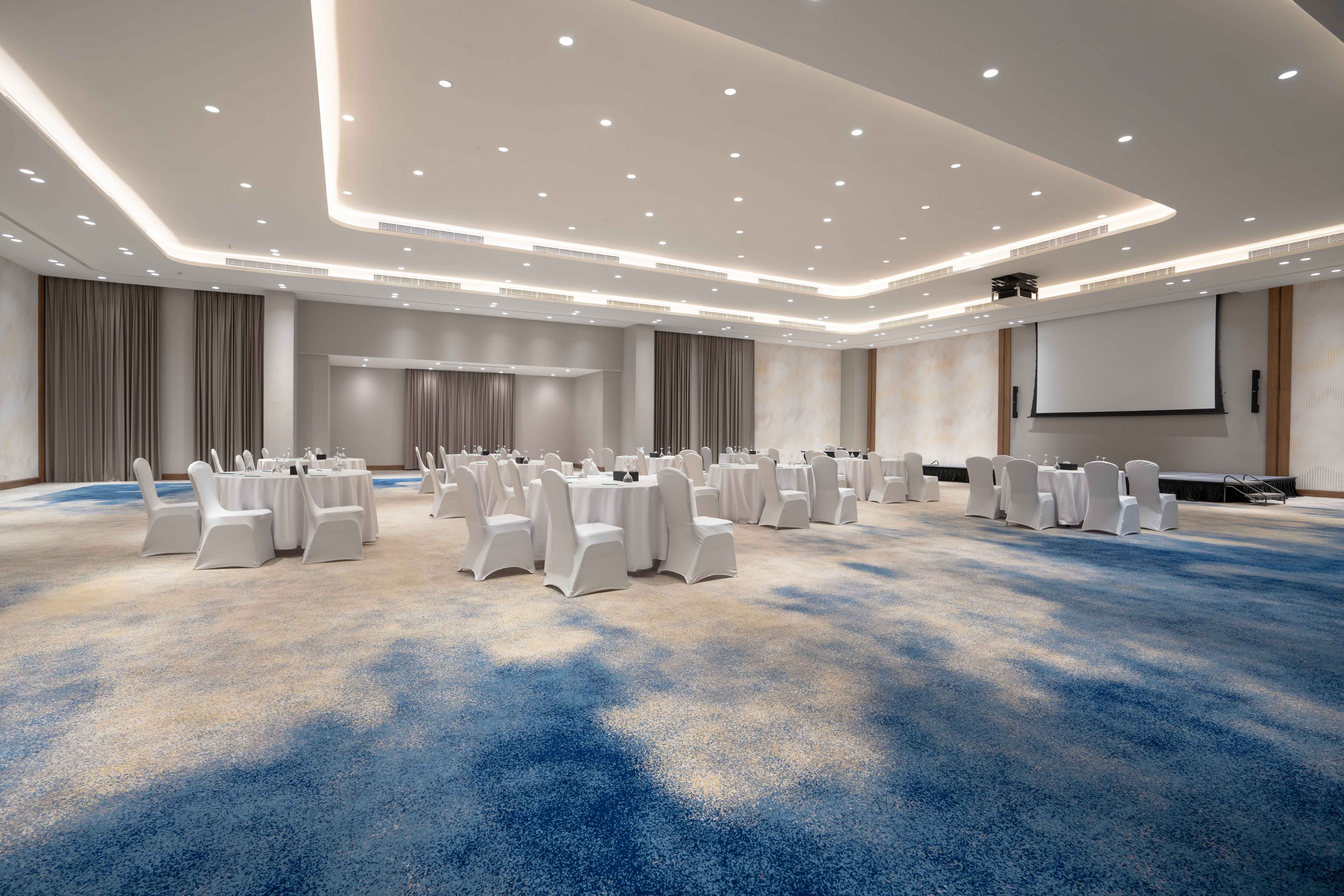 holiday inn riyadh business district an ihg hotel