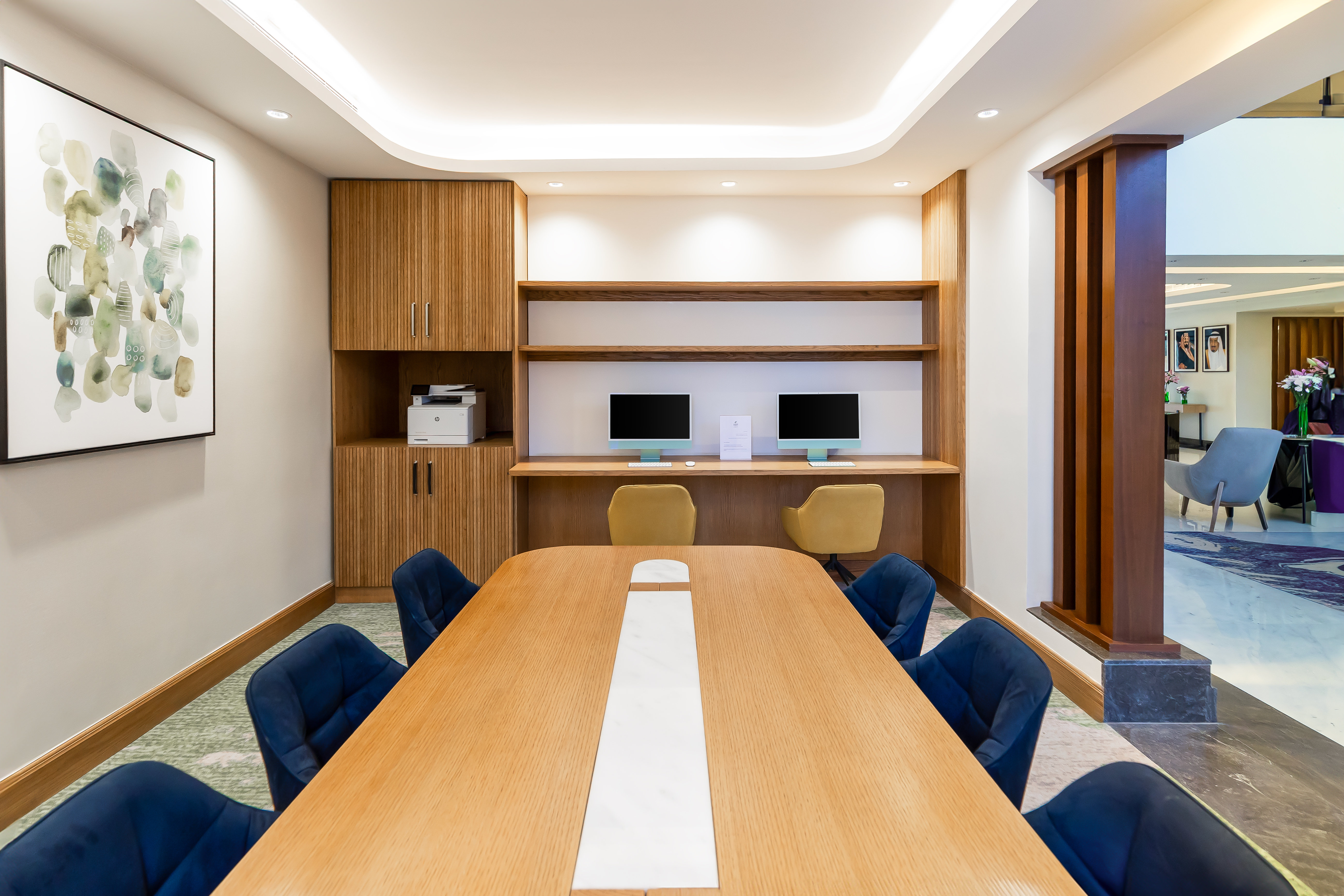 holiday inn riyadh business district an ihg hotel