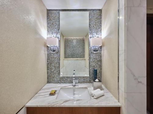 hilton cairo nile maadi