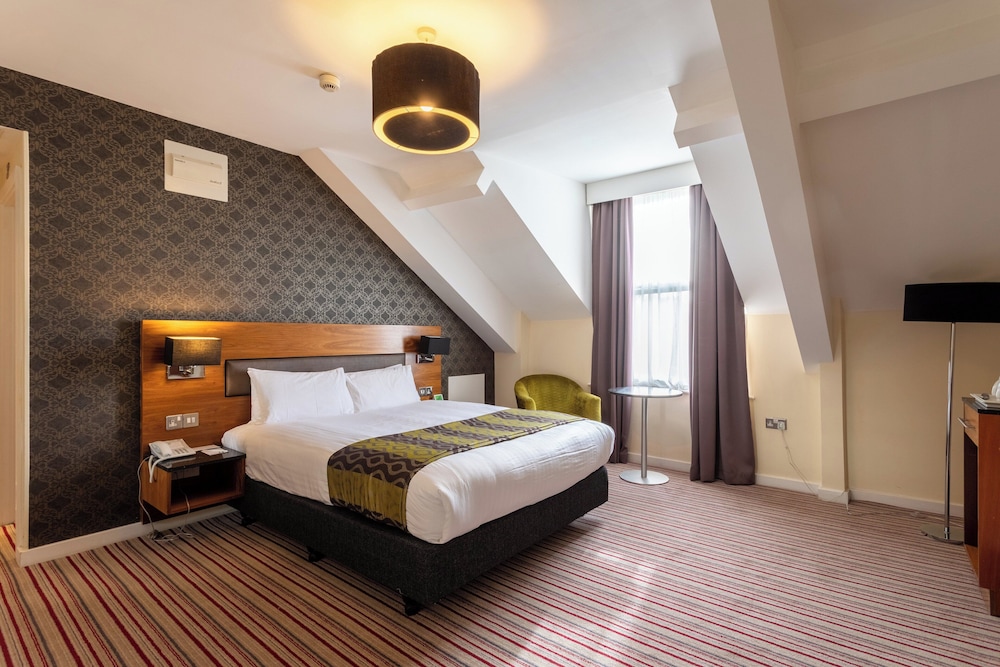 holiday inn newcastle jesmond by ihg