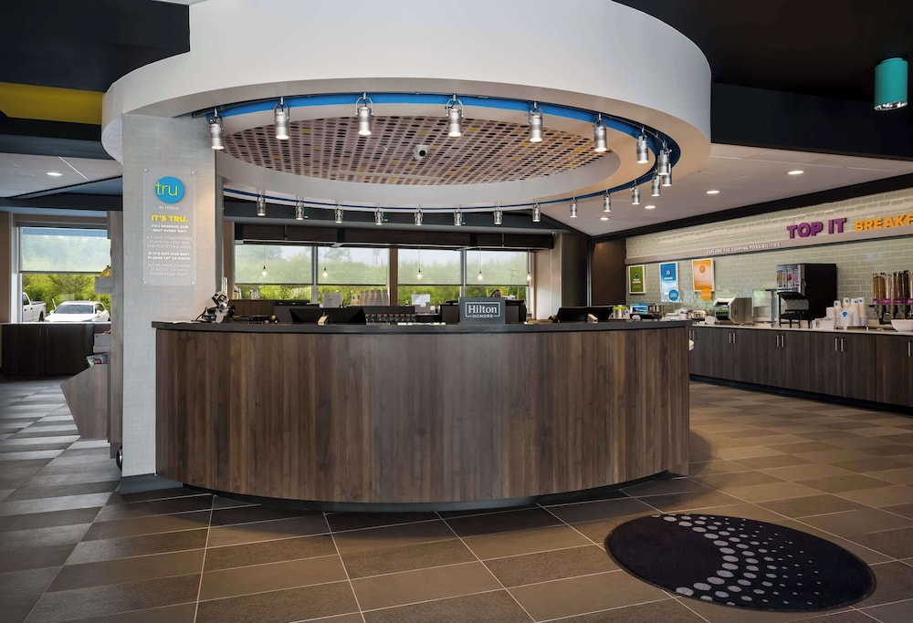 tru by hilton novi detroit