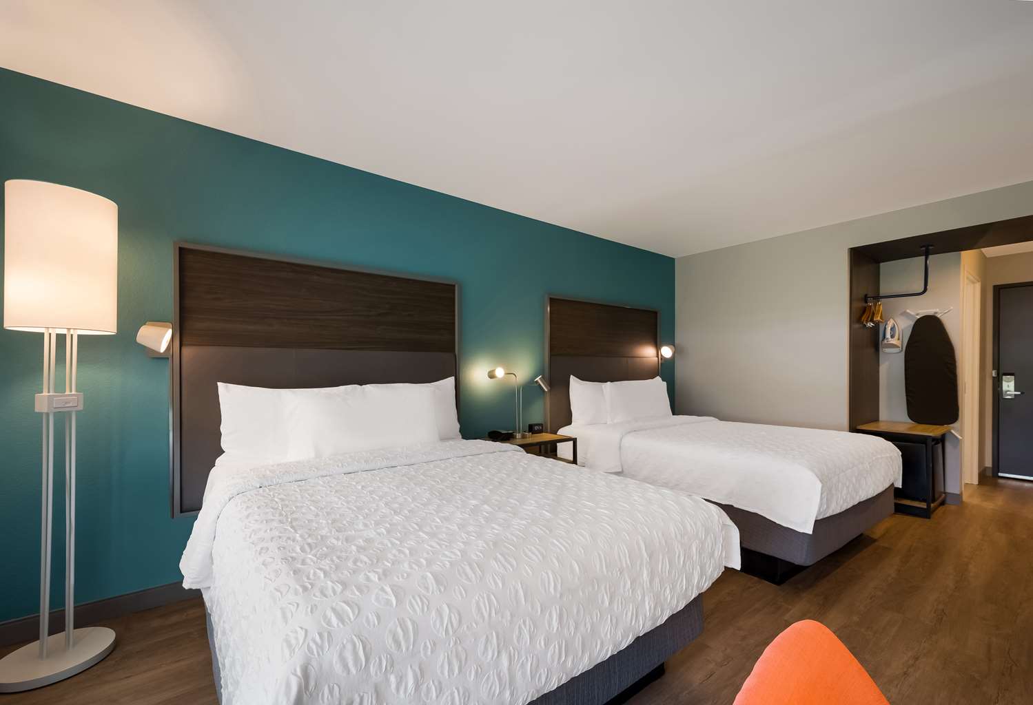 tru by hilton novi detroit