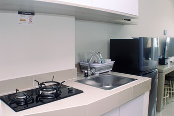homey and minimalist studio at vasanta innopark apartment