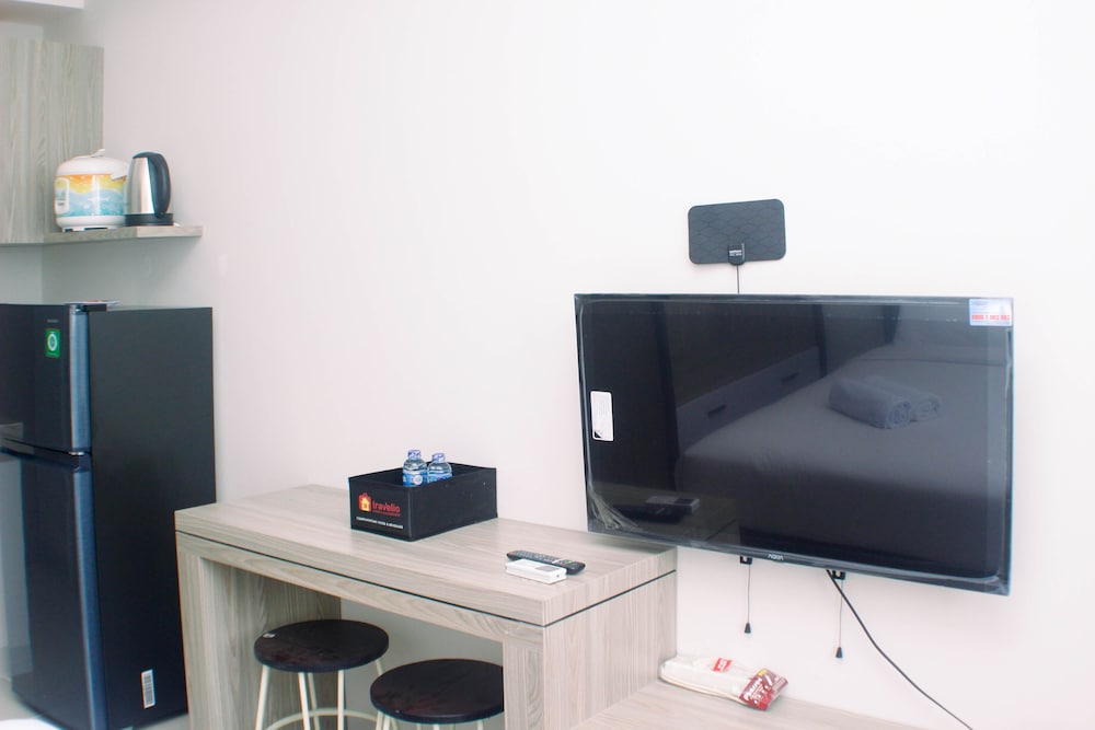 homey and minimalist studio at vasanta innopark apartment