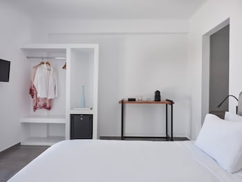 pietra e mare mykonos hotel adults only