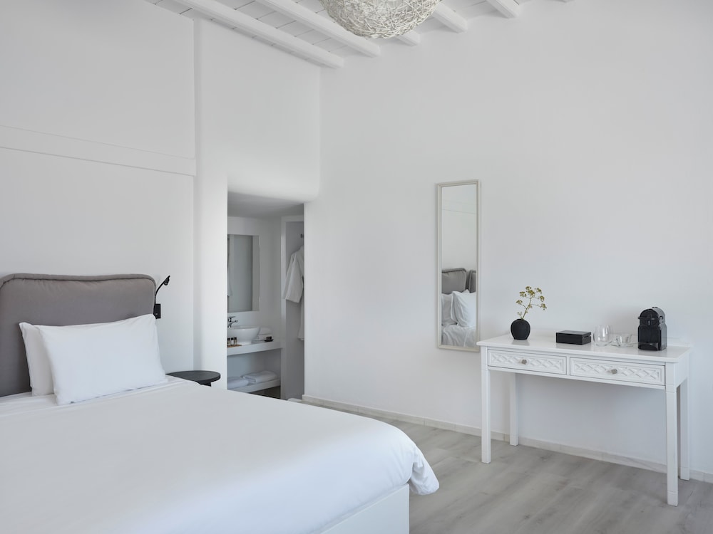 pietra e mare mykonos hotel adults only