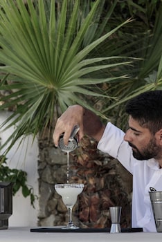 pietra e mare mykonos hotel adults only