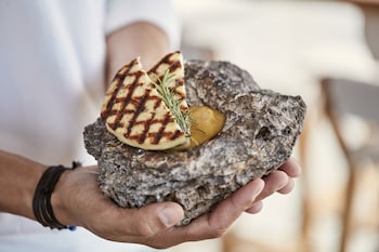 pietra e mare mykonos hotel adults only