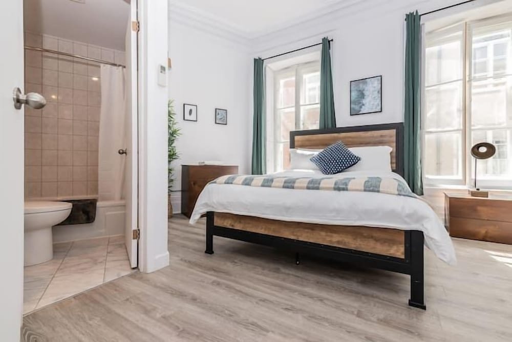 manoir des remparts 3 bdrm oasis