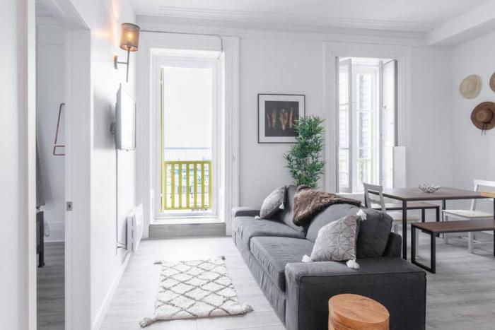 manoir des remparts 3 bdrm oasis