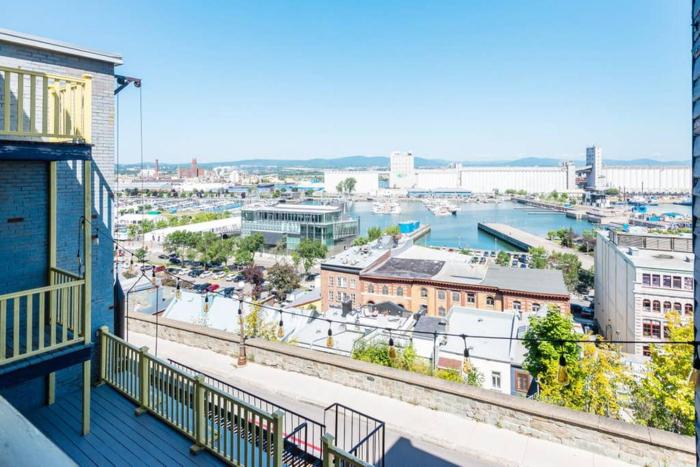 manoir des remparts 3 bdrm oasis