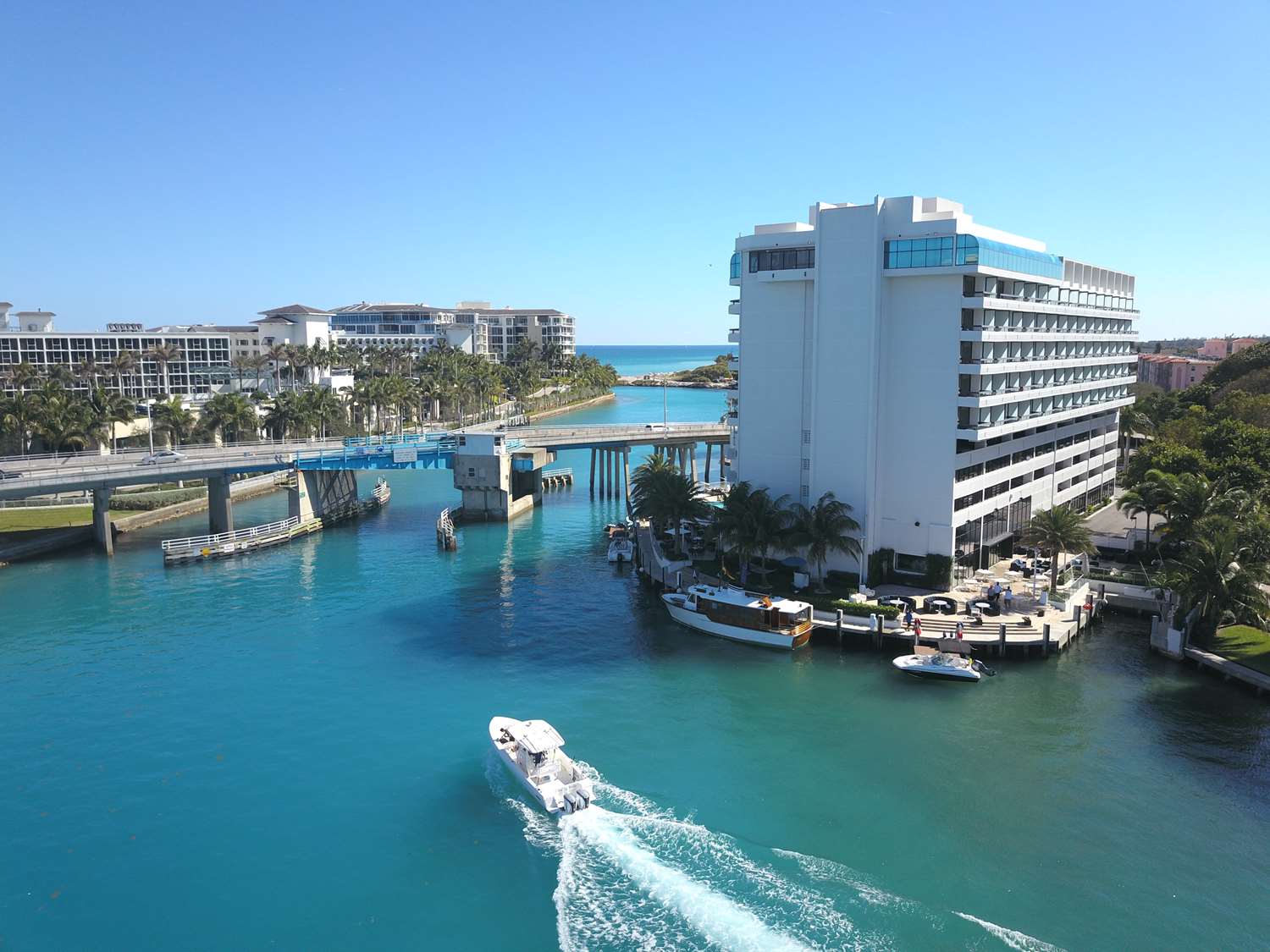 waterstone resort and marina boca raton curio collection by hilton