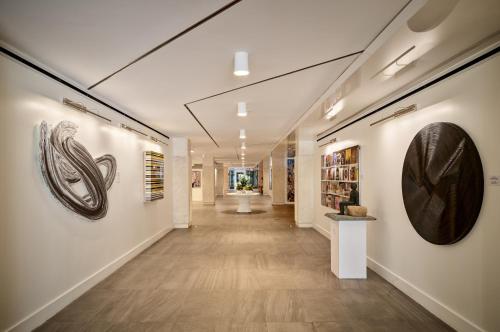 waterstone resort and marina boca raton curio collection by hilton