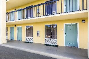 quality inn palm beach international airport