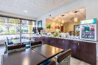 quality inn palm beach international airport