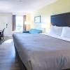 quality inn palm beach international airport