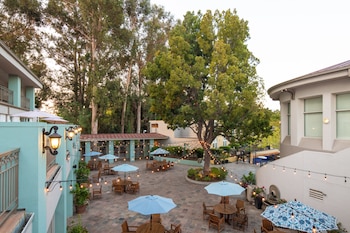 Crowne Plaza Cabana, Palo Alto By Ihg,Mountain View>>Los Altos,4 star