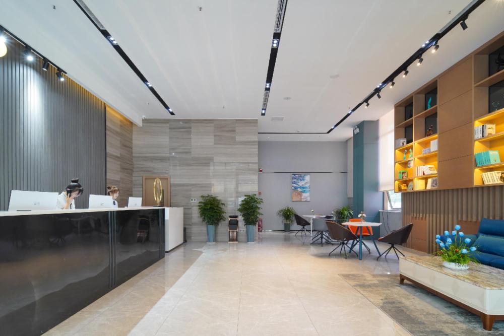 rezen select guiyang longdongbao airport