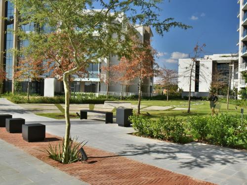 menlyn maine luxury rentals
