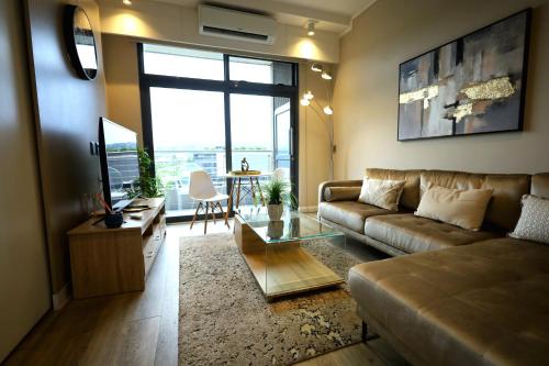 menlyn maine luxury rentals