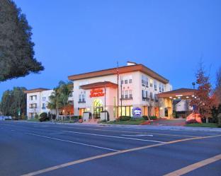 Hampton Inn & Suites Mountain View,Mountain View>>Los Altos,3 star