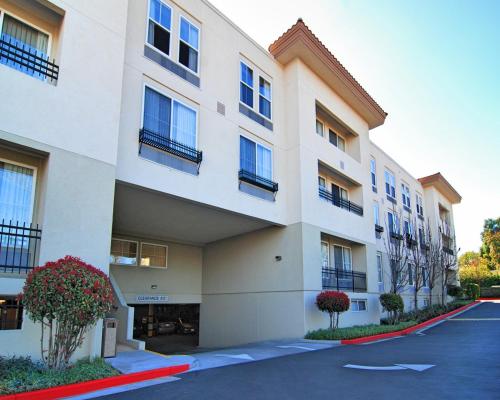 hampton inn and suites mountain view